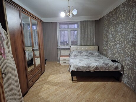 2-room apartment, 65 m², Bakıxanov: 158 000 ₼ 5