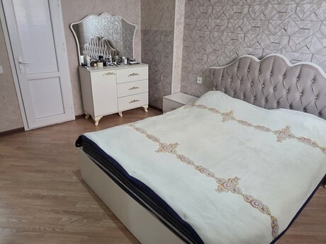 4 otaqlı mənzil, 110 m², Nizami: 360 000 ₼ 4