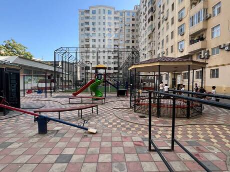 3 otaqlı mənzil, 93 m², Neftçilər: 260 000 ₼ 5