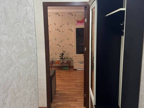 3 rooms · 60 m² · floor 5/5, Qara Qarayev
