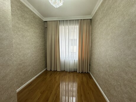 3-room apartment, 80 m², Memar Əcəmi: 245 000 ₼ 2