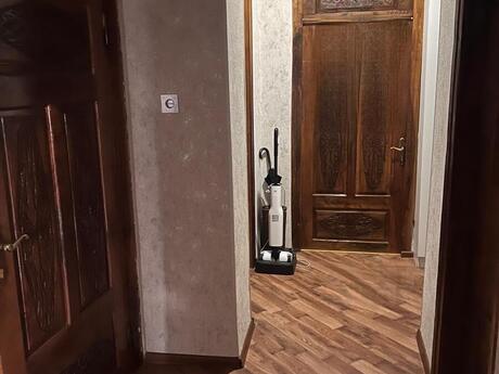 3-room apartment for rent, 85 m², Şah İsmayıl Xətai: 220 ₼/mo 5
