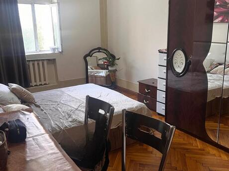 3-room apartment for rent, 85 m², Şah İsmayıl Xətai: 220 ₼/mo 2