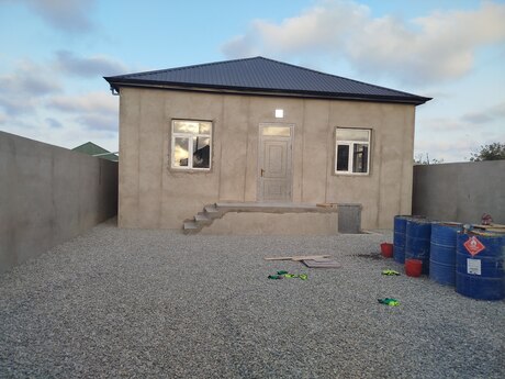 3-room house, 100 m², Qala: 95 000 ₼ 3