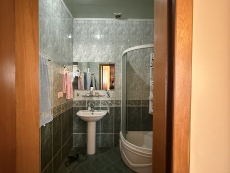4-комнатная квартира, 175 м², Nizami: 420 000 ₼ 4