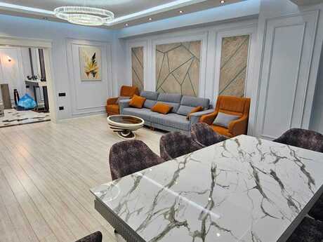 Аренда: 4-комнатная квартира, 180 м², 20 Yanvar: 2 400 ₼/мес 2