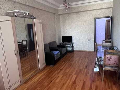 3-room apartment for rent, 75 m², 20 Yanvar: 750 ₼/mo 4