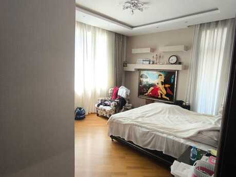 6-room apartment, 240 m², 28 May: 559 800 ₼ 4