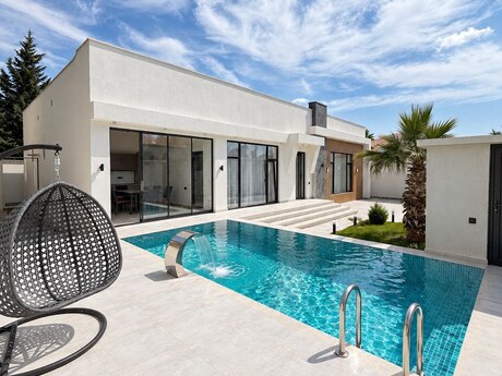 Elan №6486916 - Bakı, Mərdəkan q., 4 otaqlı, 180 m²