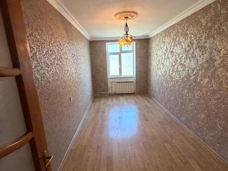 Объявление №6486939 - Баку, пос. Бакиханова, 3-комн., 76 м², 4/4 этаж
