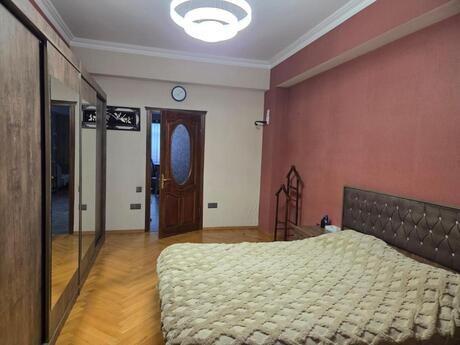 3-room apartment, 100 m², İnşaatçılar: 320 000 ₼ 3