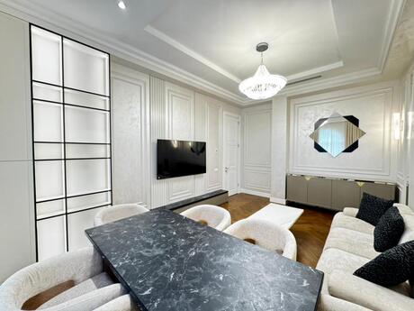 3-room apartment for rent, 130 m², Ağ şəhər: 5 000 ₼/mo 4