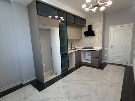 2-room apartment, 80 m², Qara Qarayev: 260 000 ₼ 4