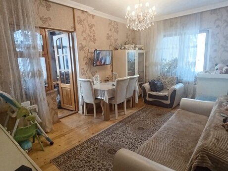 3 rooms · 80 m² · floor 8/9, Azadlıq Prospekti