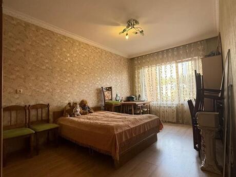 4-комнатная квартира, 100 м², Həzi Aslanov: 200 000 ₼ 3