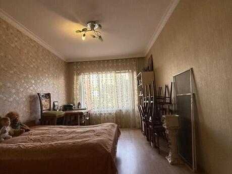 4-комнатная квартира, 100 м², Həzi Aslanov: 200 000 ₼ 4