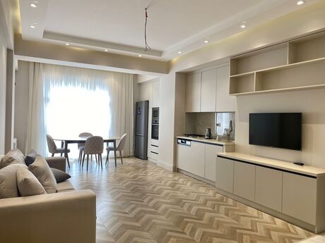 Аренда: 3-комнатная квартира, 110 м², 28 May: 1 600 ₼/мес 3