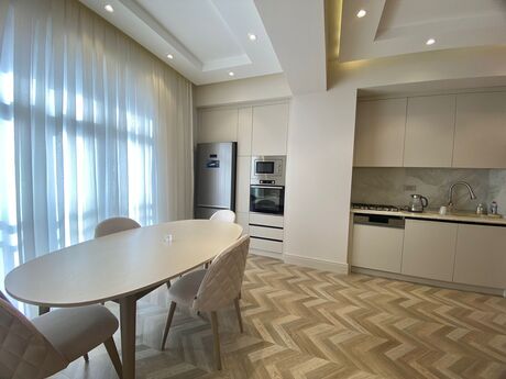 Аренда: 3-комнатная квартира, 110 м², 28 May: 1 600 ₼/мес 4