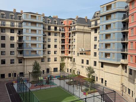 3 rooms · 155 m² · floor 6/8, Ağ şəhər
