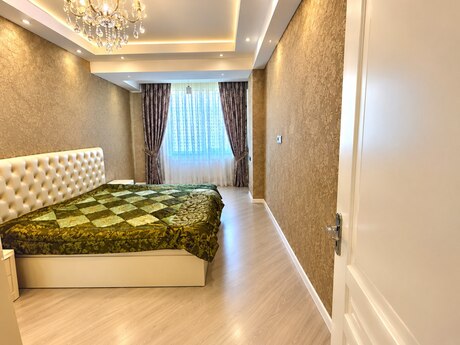 3-room apartment for rent, 146 m², Gənclik: 1 299 ₼/mo 4