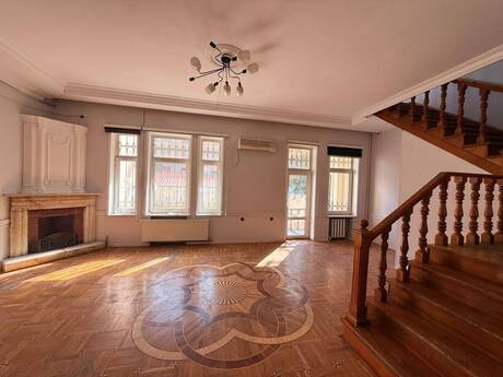Elan №6487284 - Bakı, Gənclik m., 850 m²