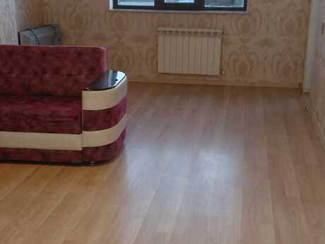 3 otaq · 100 m² · 4/17 mərtəbə, İnşaatçılar