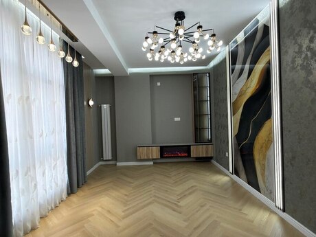2-комнатная квартира, 80 м², Qara Qarayev: 255 000 ₼ 2