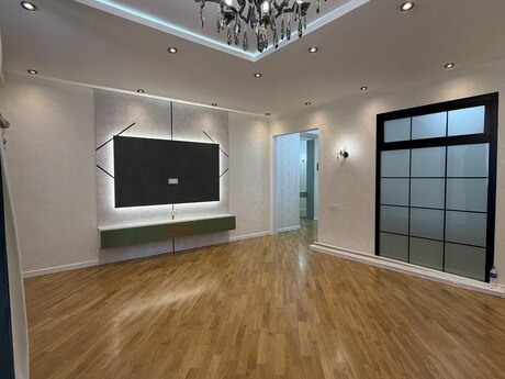 3-room apartment, 106 m², Həzi Aslanov: 258 000 ₼ 2