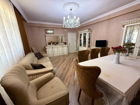 3 otaq · 107 m² · 2/12 mərtəbə, Masazır