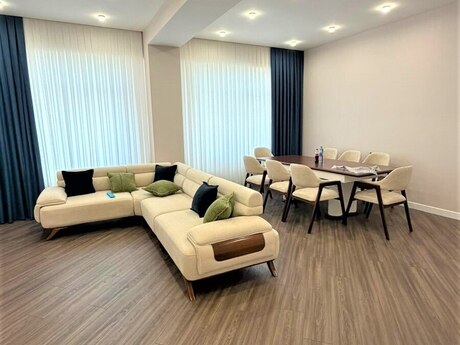 Elan №6487316 - Bakı, Ağ şəhər q., 3 otaqlı, 160 m², 5/8 mərtəbə