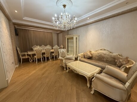 3-комнатная квартира, 168 м², Azadlıq Residence: 514 000 ₼ 4
