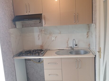 2-room apartment, 40 m², Bakıxanov: 110 000 ₼ 5