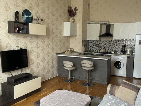Kirayə 2 otaqlı mənzil, 50 m², İnşaatçılar: 600 ₼/ay 2