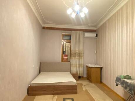Kirayə 2 otaqlı mənzil, 60 m², 28 May: 900 ₼/ay 2
