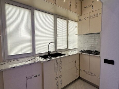 Продаётся 2-комнатная квартира в старом фонде, Həzi Aslanov, 45 м², 132 999 AZN, фото 5 / 12