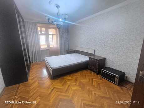 3-room apartment, 75 m², 8-ci mikrorayon: 195 000 ₼ 5