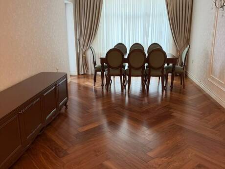 Аренда: 2-комнатная квартира, 80 м², 28 May: 1 300 ₼/мес 2