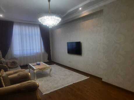 Kirayə 2 otaqlı mənzil, 100 m², Nəriman Nərimanov: 1 300 ₼/ay 4