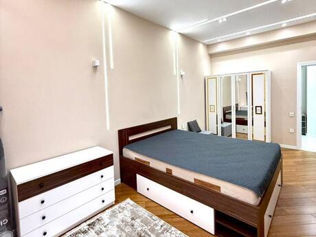 Kirayə 2 otaqlı mənzil, 70 m², Gənclik: 1 200 ₼/ay 3