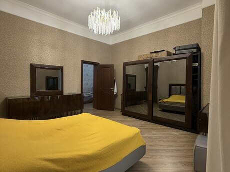4-room apartment, 200 m², Sahil: 900 000 ₼ 5