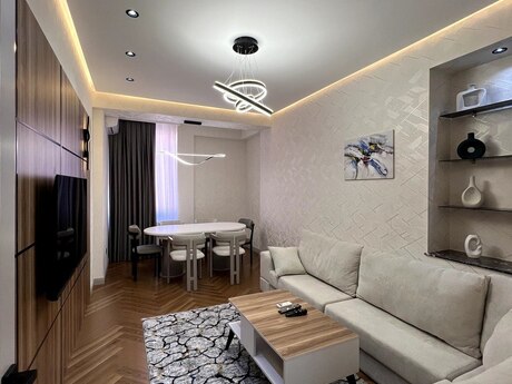 2-комнатная квартира, 60 м², Nərimanov: 268 000 ₼ 2