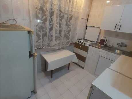 1-room apartment for rent, 40 m², 20 Yanvar: 500 ₼/mo 4