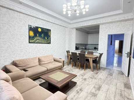 2-room apartment, 82 m², Əhmədli: 217 000 ₼ 3
