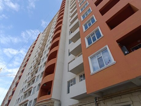 3 rooms · 102 m² · floor 10/16, Saray