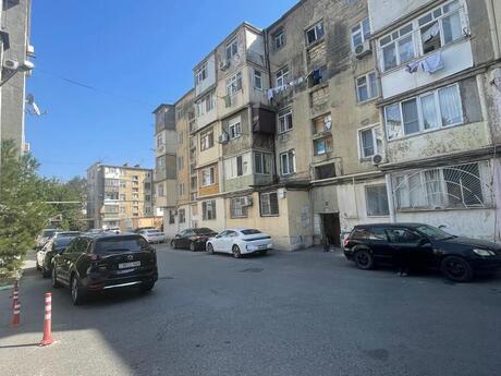 Аренда: 1-комнатная квартира, 30 м², Elmlər Akademiyası: 450 ₼/мес 2