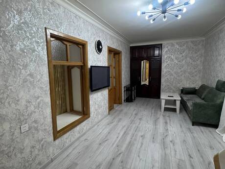 3-room apartment for rent, 70 m², İçəri Şəhər: 880 ₼/mo 3