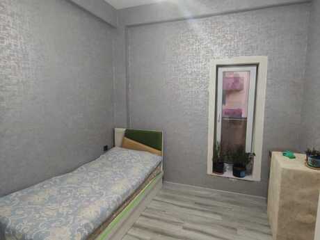3 otaq · 78 m² · 8/14 mərtəbə, Saray