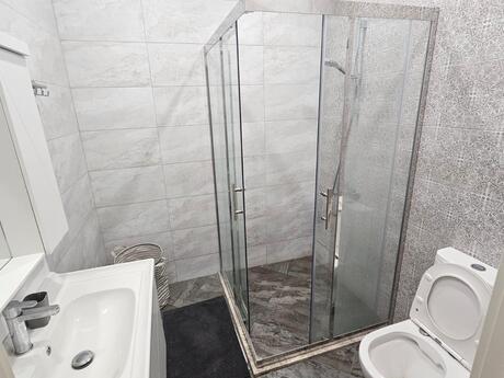 3-room apartment for rent, 130 m², Nəriman Nərimanov: 1 299 ₼/mo 2