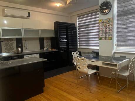 4-комнатная квартира, 140 м², Bayıl: 225 000 ₼ 3