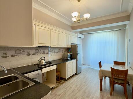 3-комнатная квартира, 126 м², Nəriman Nərimanov: 450 000 ₼ 4